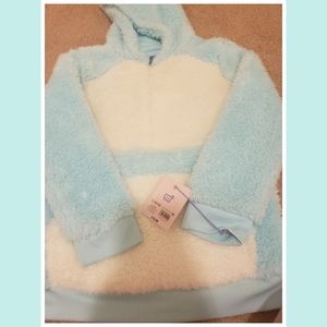 Brand New Fuzzy Sweater Large (10/12)